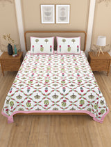 Floral Print Cotton Double King Bedsheet with 2 Pillow Covers