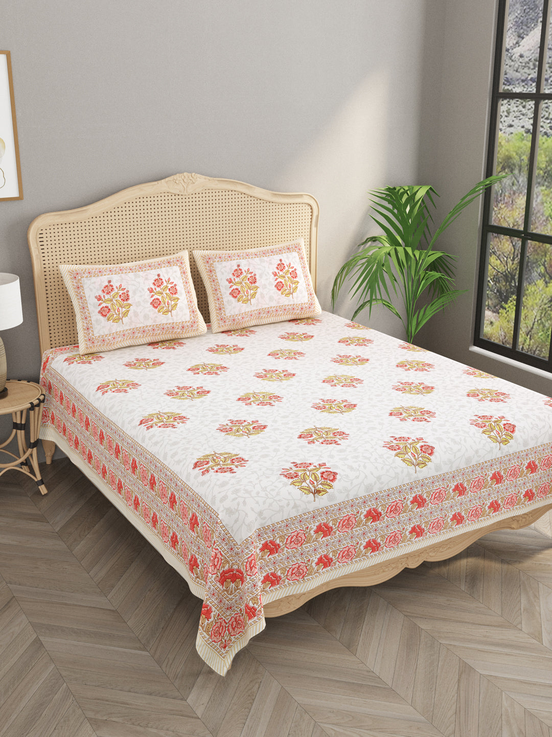 Extra Soft Percale Cotton Double King Floral Print Bedsheet with 2 Pillow Covers