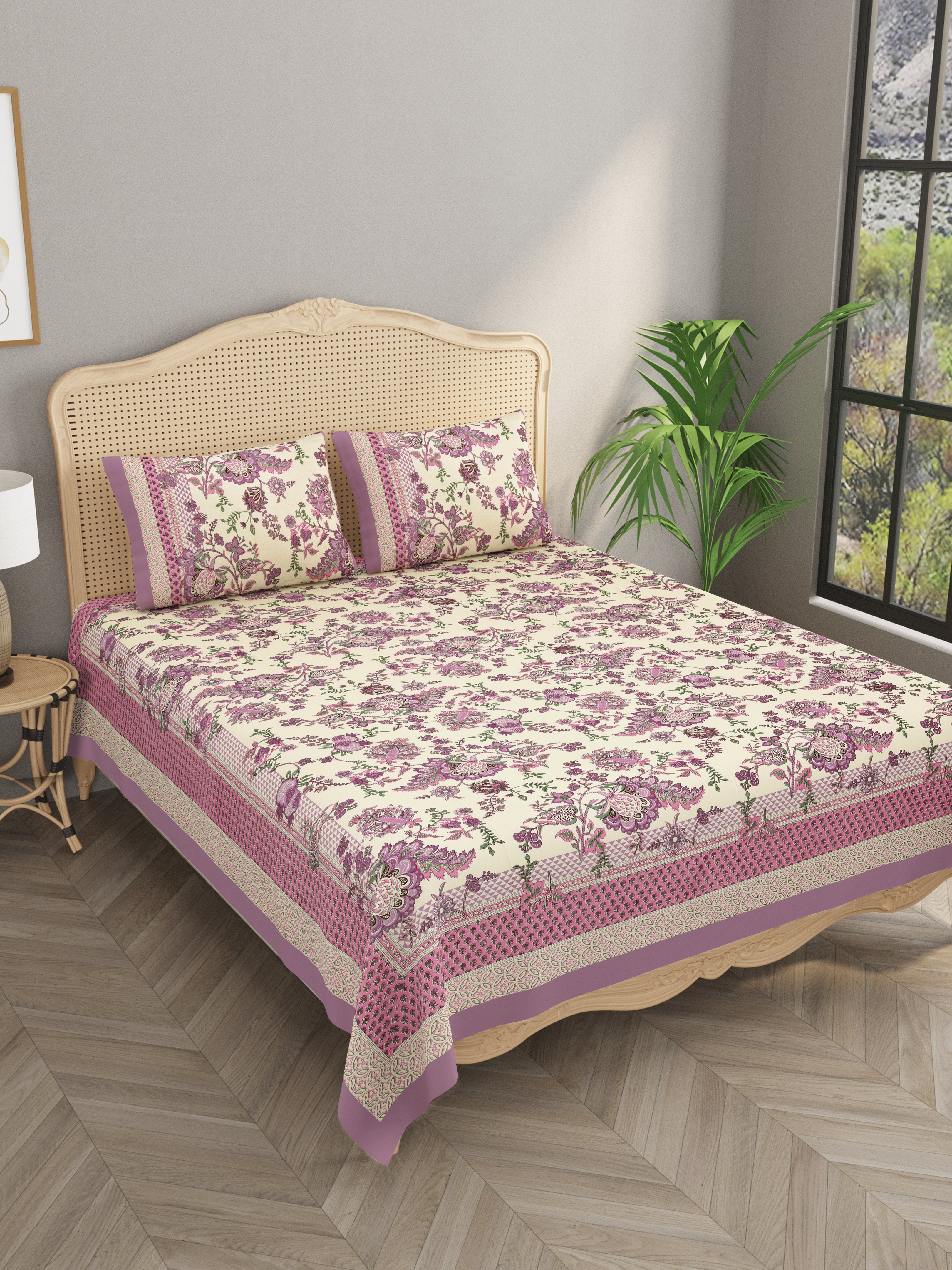 Double King Bedsheet with 2 Pillow Covers