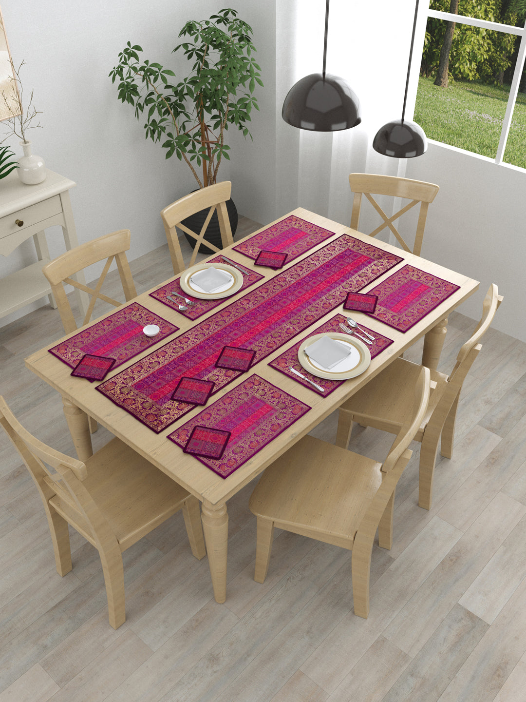 Banarasi Table Set with 1 Runner, 6 mats and 6 coasters