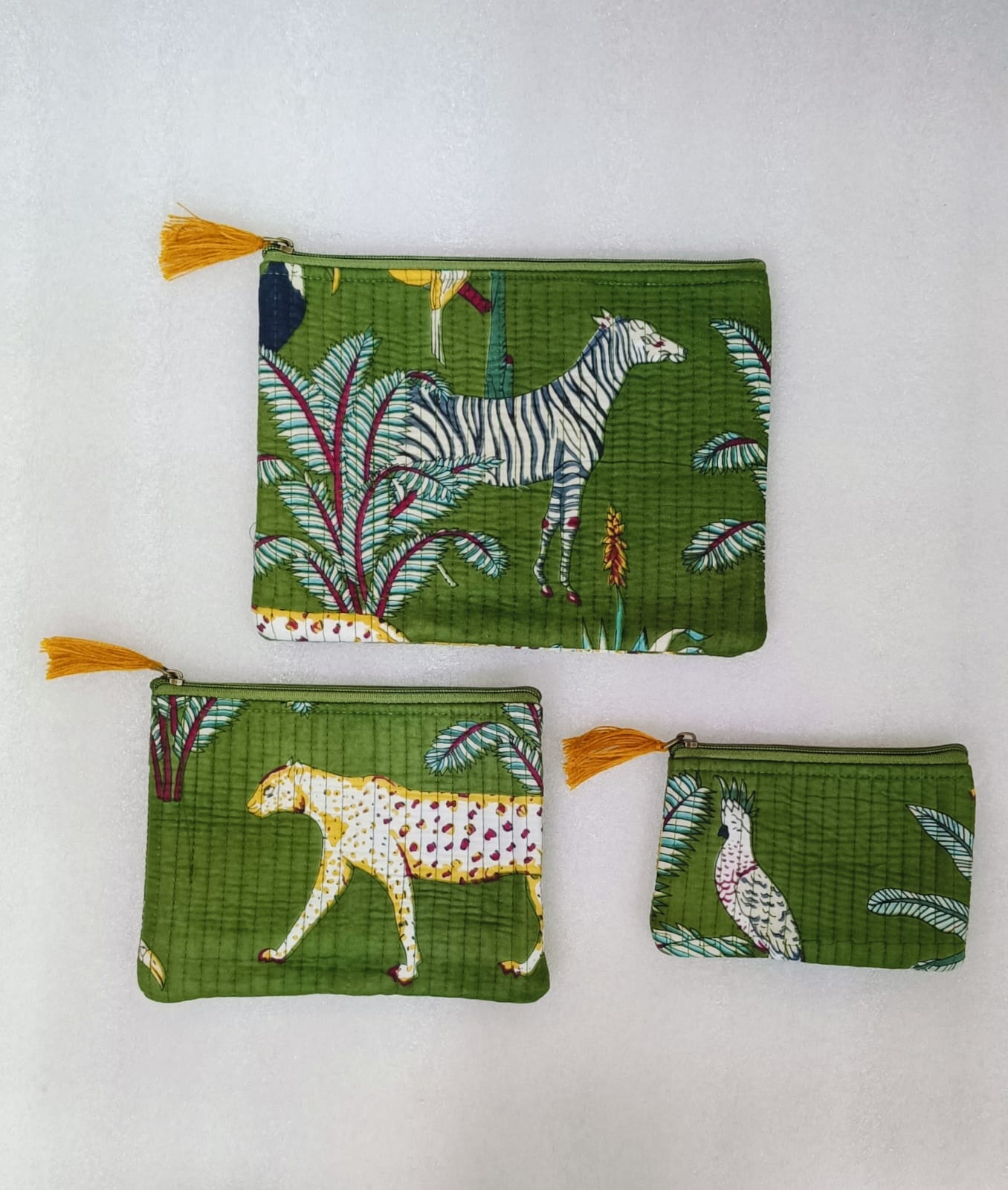 Set of 3 cosmetic Flat pouches