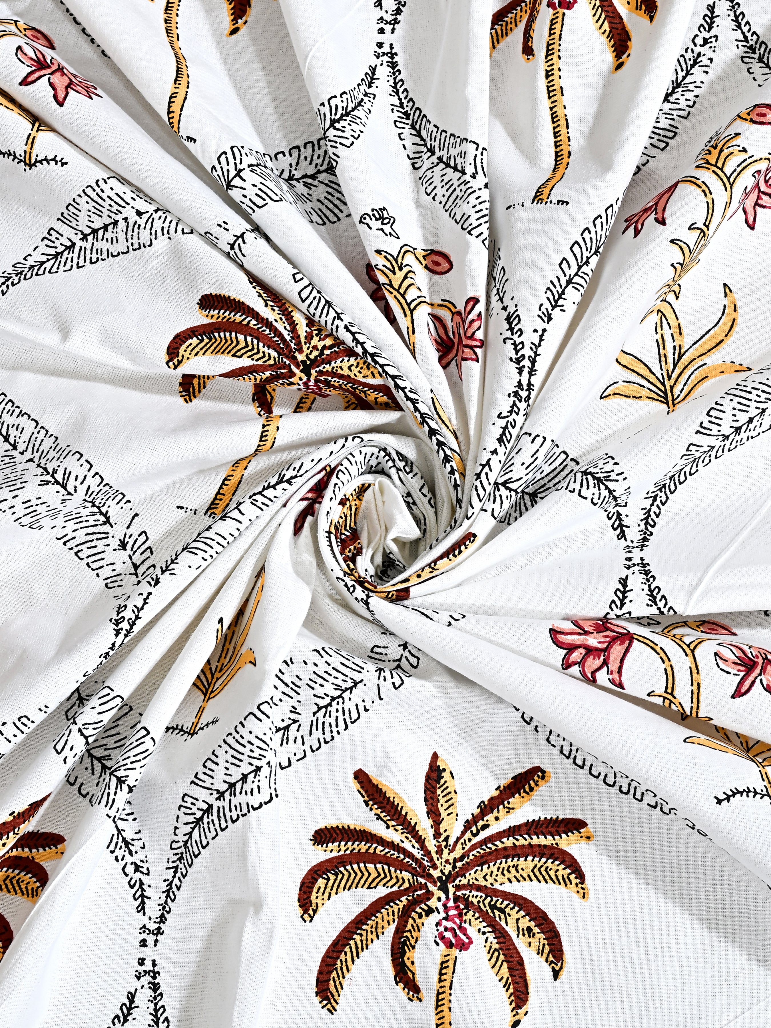 Floral Printed Bedding Set - 1 King Bedsheet, 1 Jaipuri Razai/Quilt, 2 Pillow Covers
