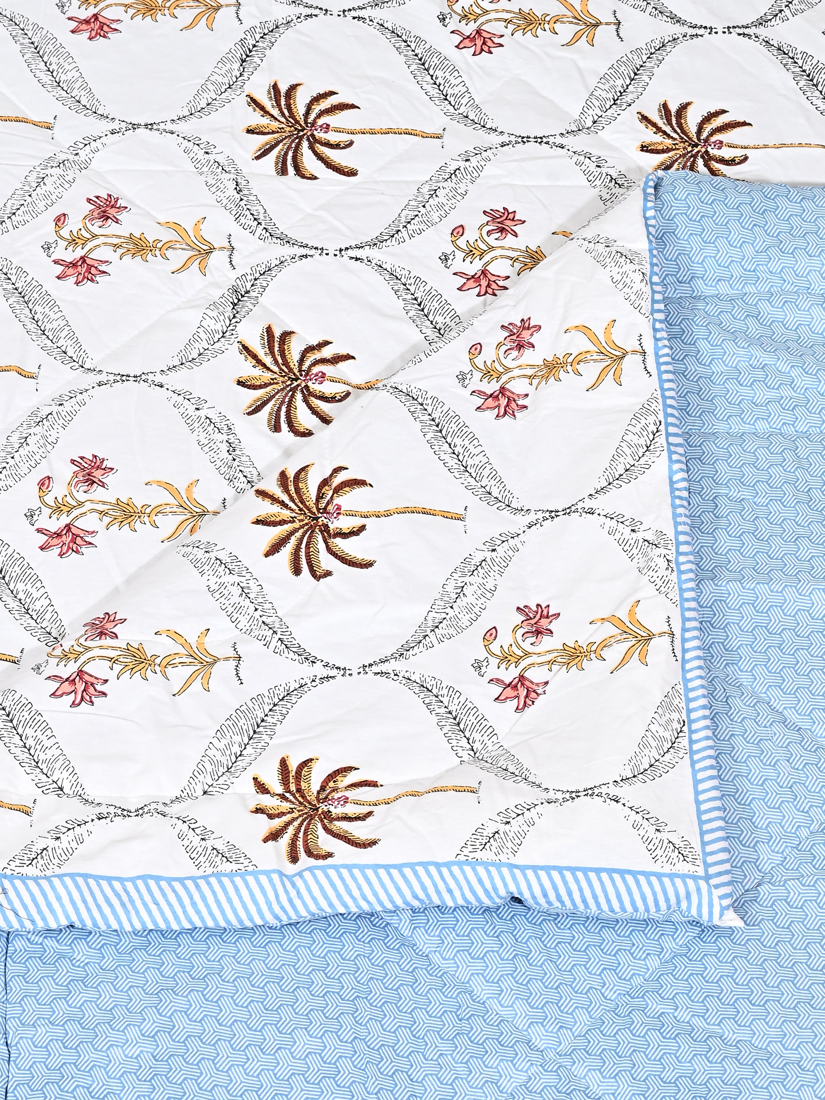 Floral Printed Bedding Set - 1 King Bedsheet, 1 Jaipuri Razai/Quilt, 2 Pillow Covers