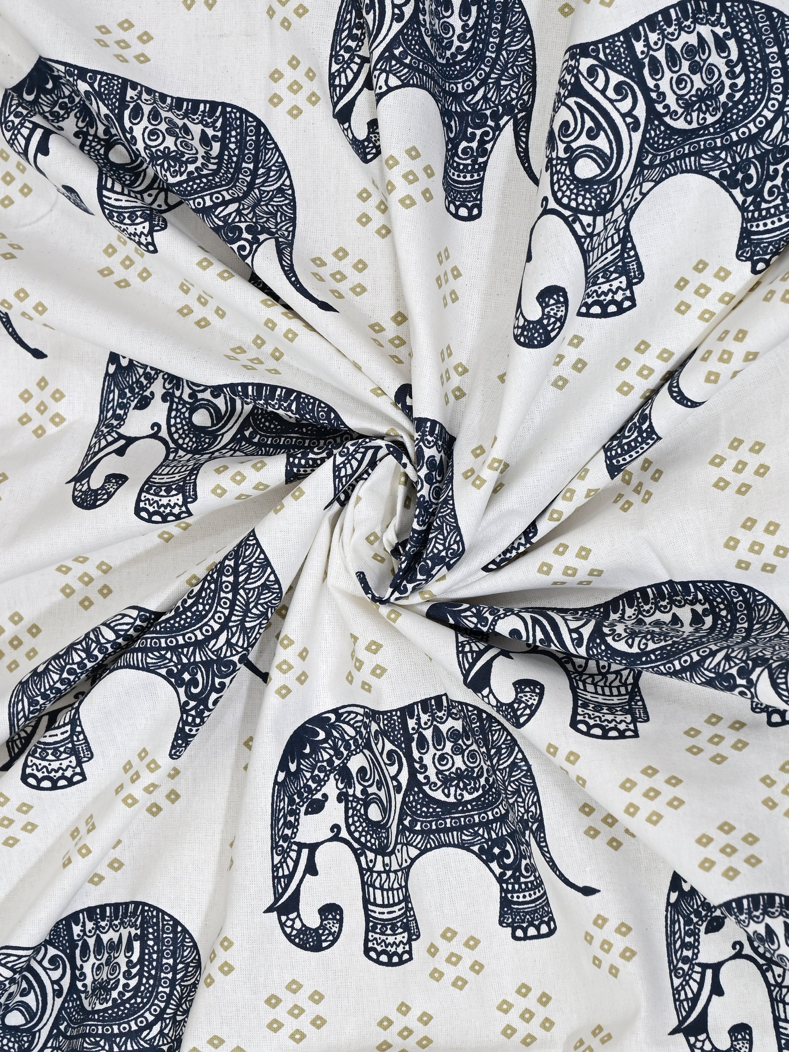 Floral Printed Bedding Set - 1 King Bedsheet, 1 Jaipuri Razai/Quilt, 2 Pillow Covers