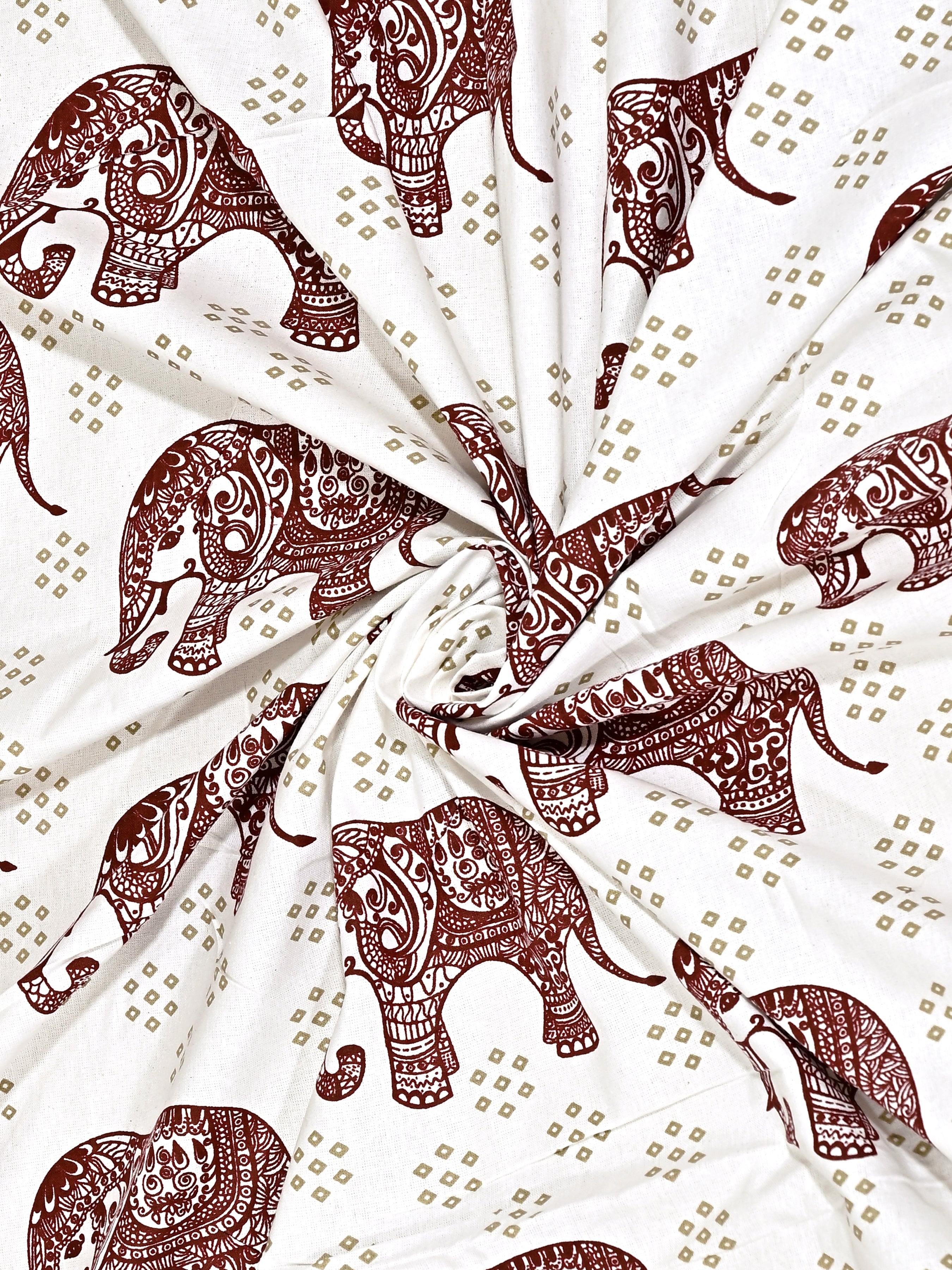 Floral Printed Bedding Set - 1 King Bedsheet, 1 Jaipuri Razai/Quilt, 2 Pillow Covers