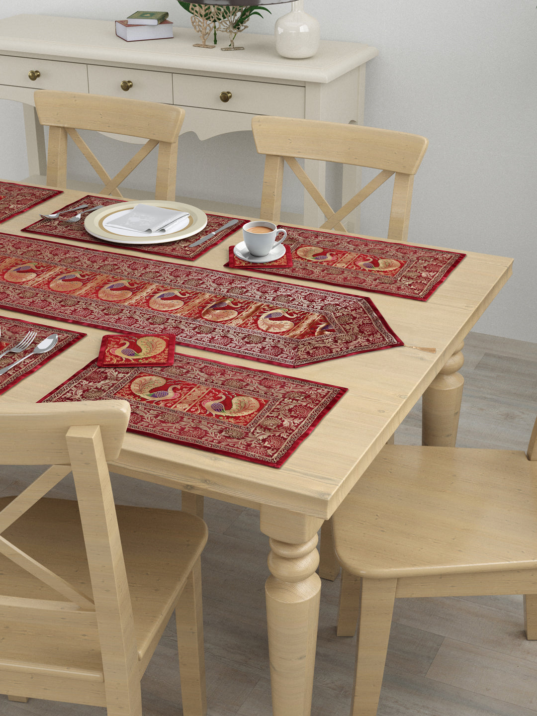 Gift Box with Banarasi Zari Table Runner, Set Of 6 Mats, 6 coaster