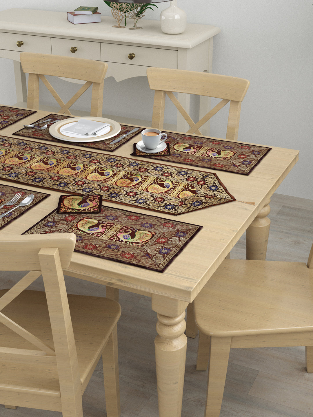 Gift Box with Banarasi Table Set with 1 Runner, 6 mats and 6 coasters