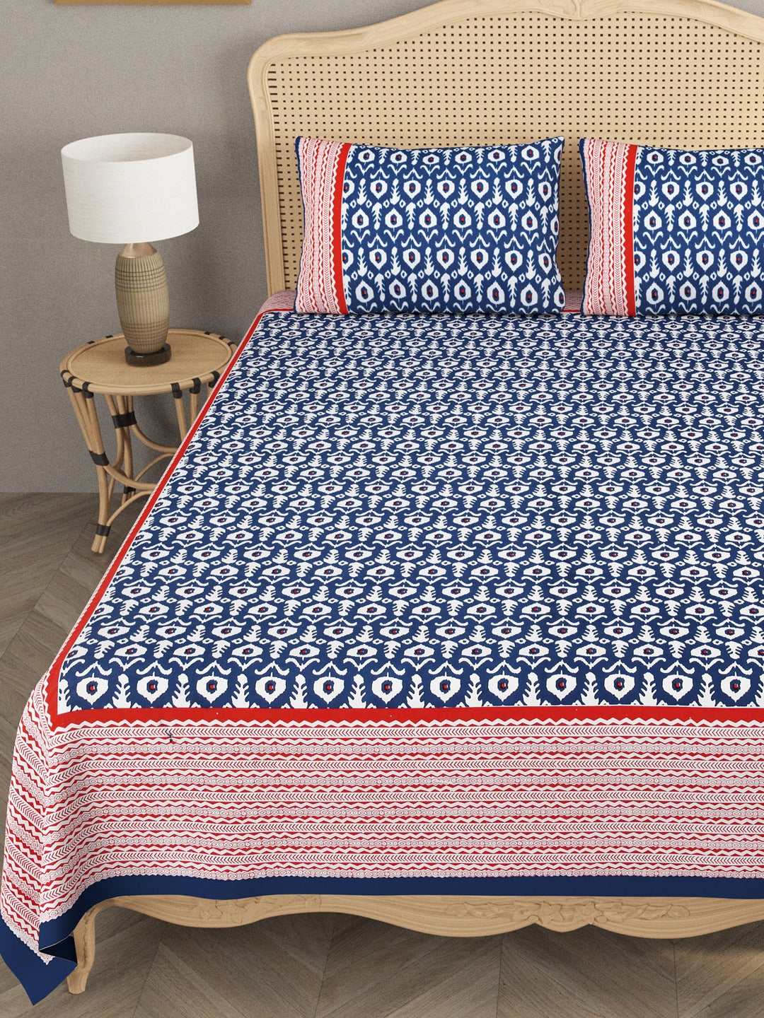 Ikat Print  Double King Bedsheet with 2 Pillow Covers