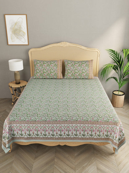 Green  Double King Bedsheet with 2 Pillow Covers
