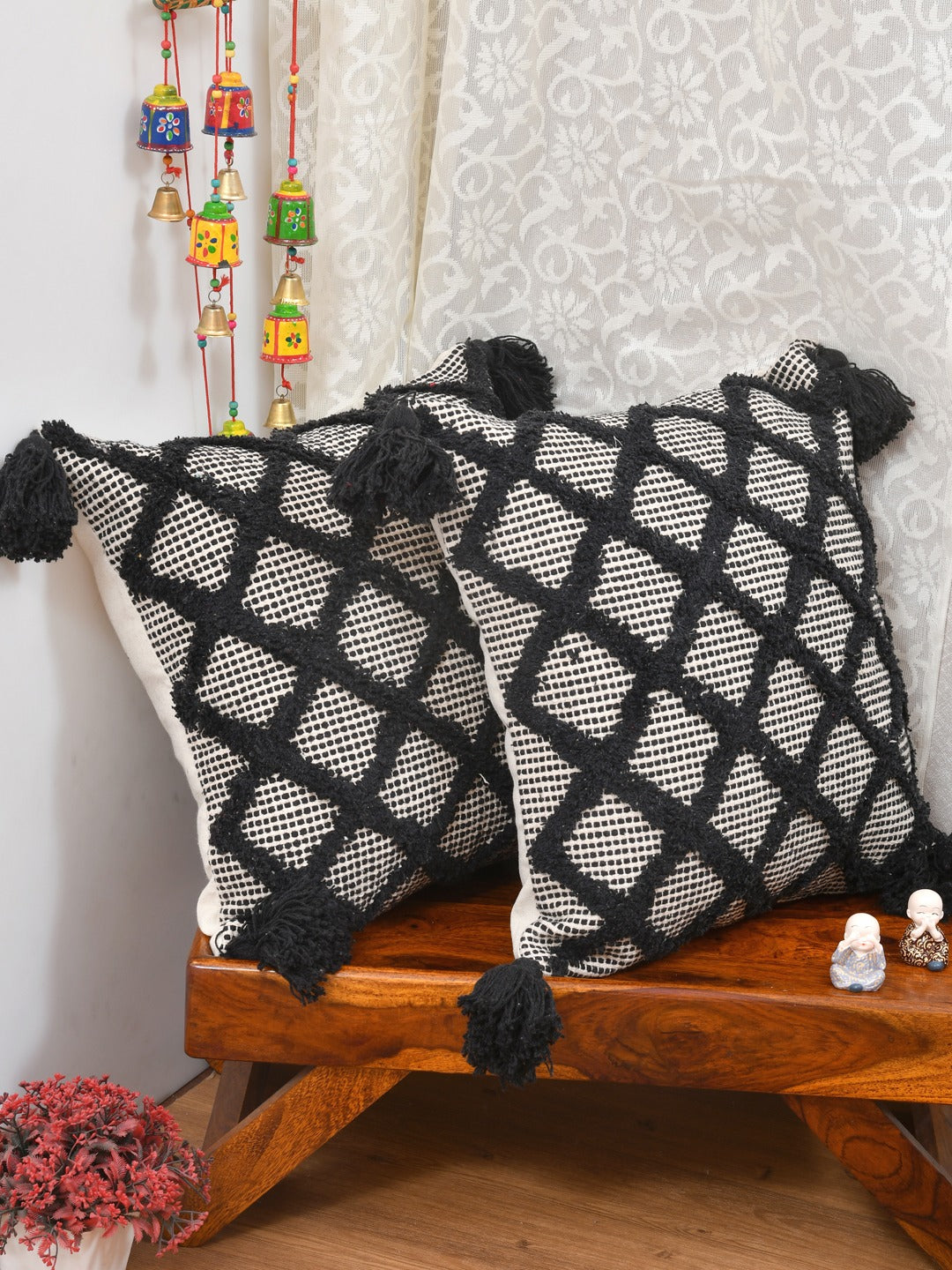 Set of 2 Cotton Cushion Covers - 18 Inches