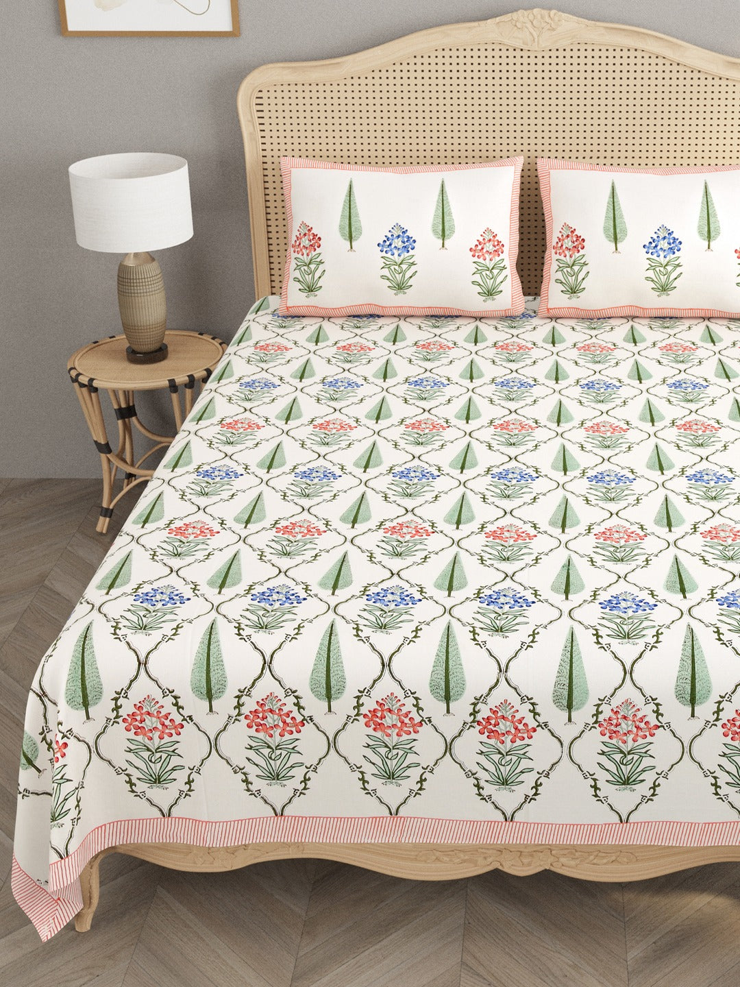 Handblock Printed Double King Bedsheet with 2 Pillow Covers
