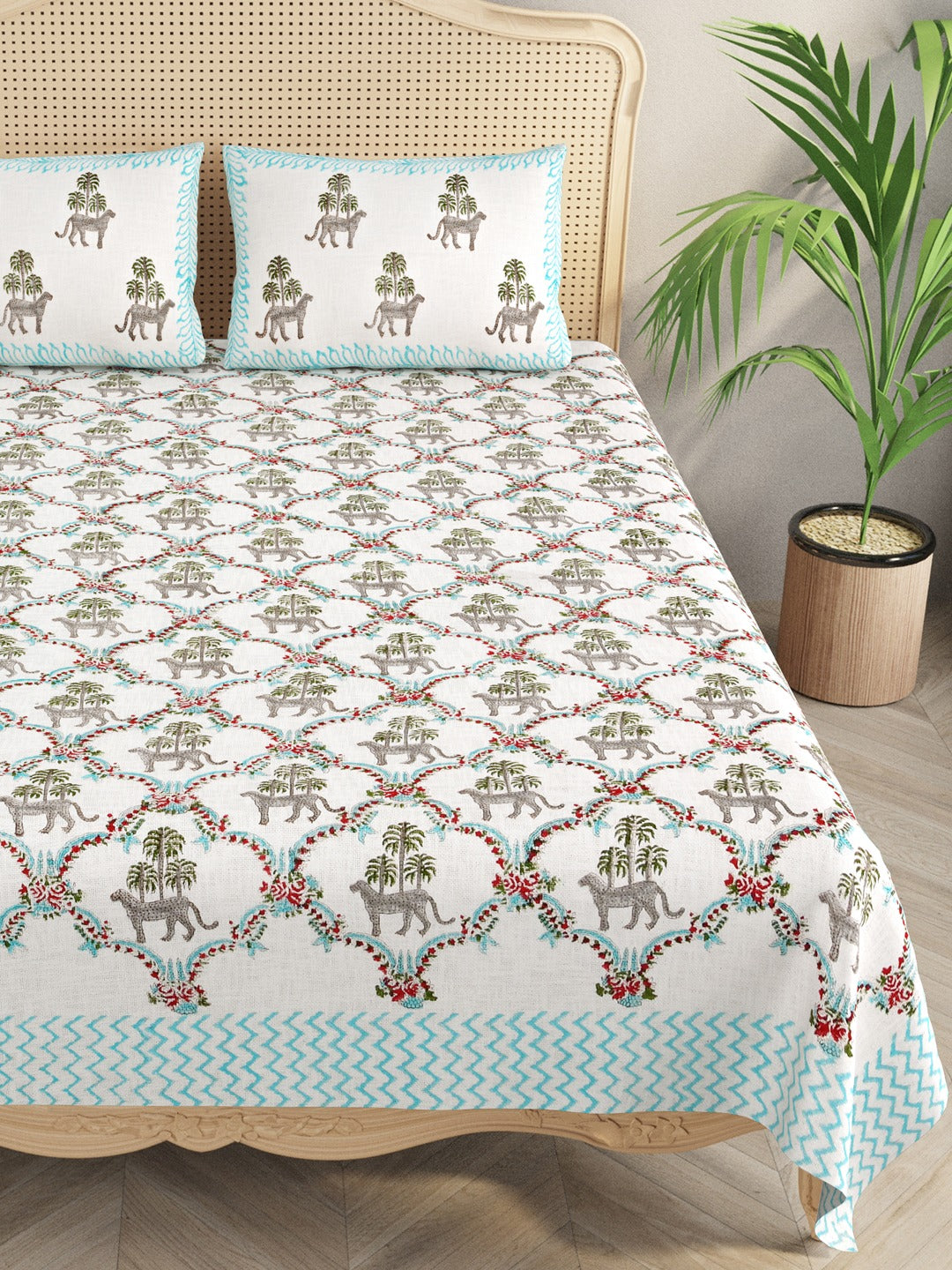 Handblock Printed Super King Size Bedsheet with 2 Pillow Covers